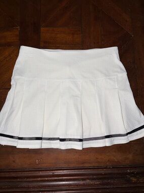 Lucky in love tennis skirt skort shorts mesh white black s micro tuck pleat